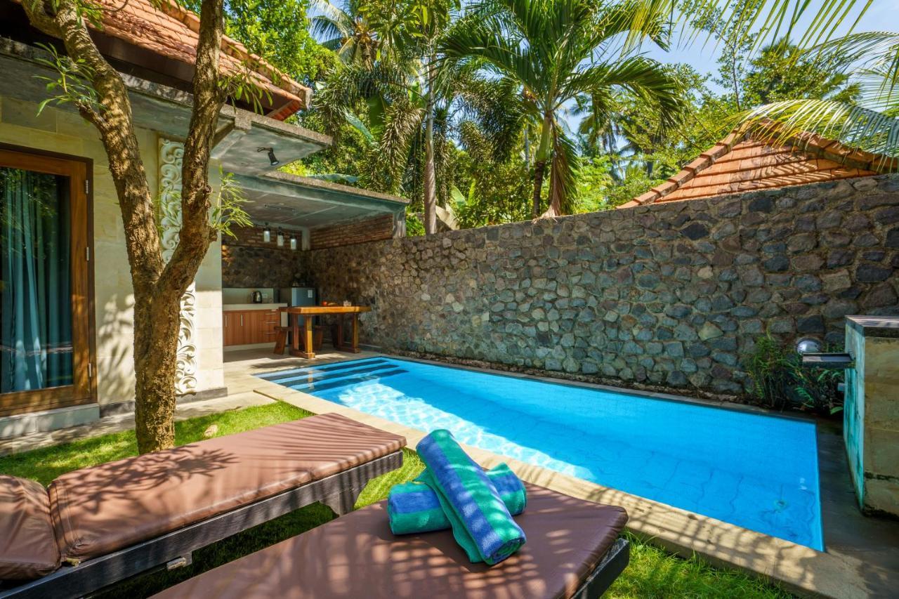 Coco Garden Pool Villas Кубутамбахан Экстерьер фото